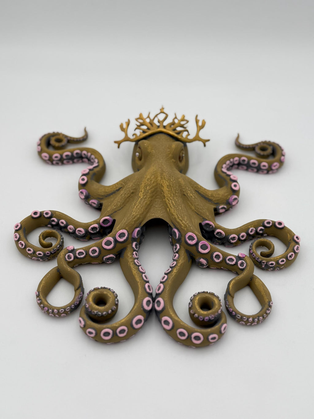 Coral Crown Octopus Sculpture – Ocean Inspired 3D Octopus Wall Art – Coastal Collection Decor