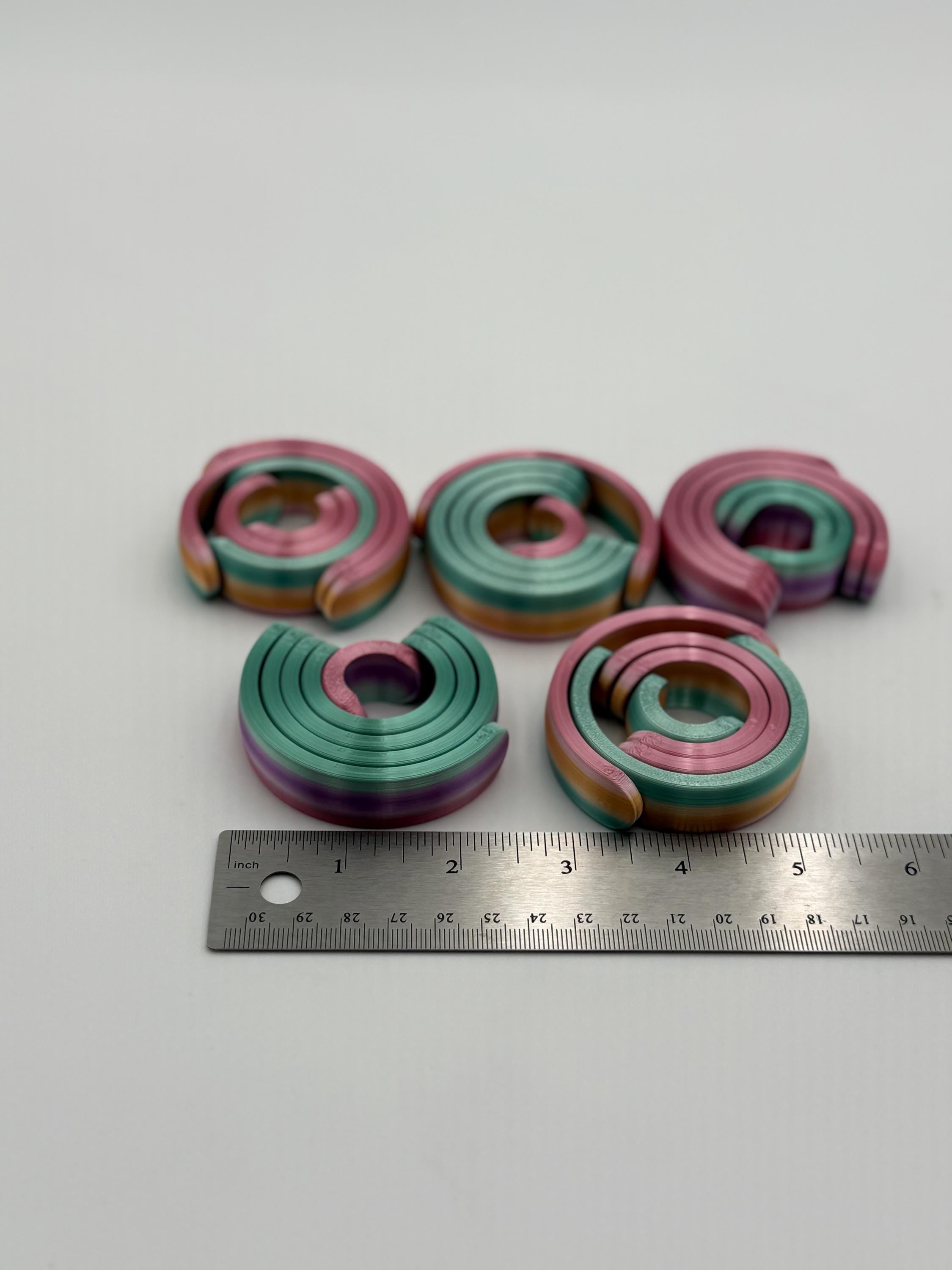 3D Printed Gyro Spinner – Multicolor Fidget Toy for Stress Relief, Focus, Anxiety (Adults, Kids)